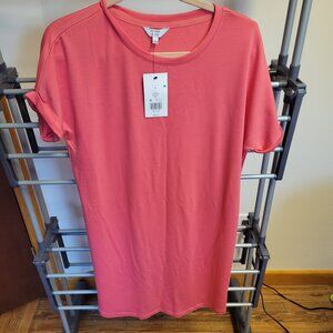 NWT Coral T-shirt Shift Round Hem Dress